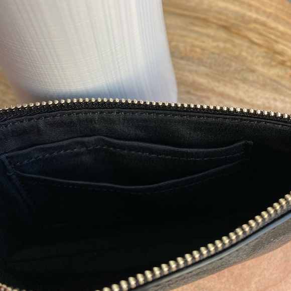 Coach Accesories/  Small Wristlet with Side Pocket 4”x6” - Picture 3 of 14